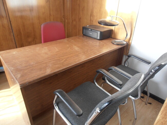 Más detalles de Calle Zalagarda, 5, Cabanillas del Campo - Oficina/Local en alquiler