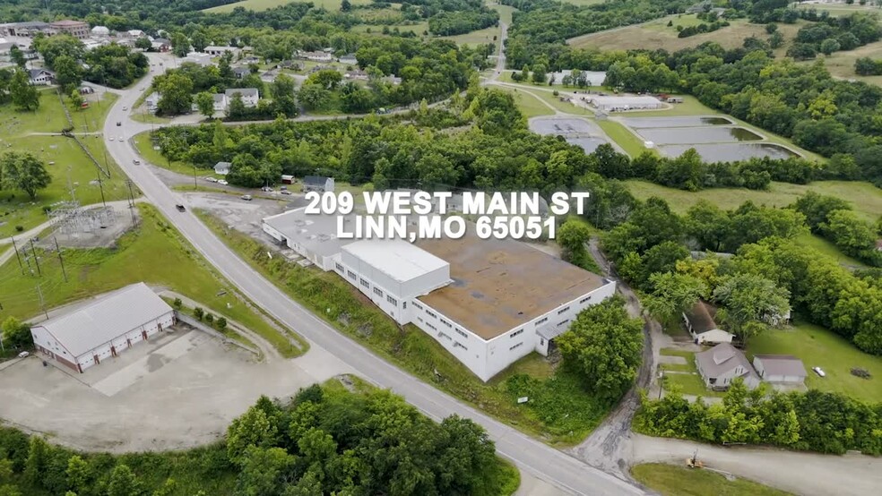 209 W Main St, Linn, MO en venta - Vídeo de anuncio comercial - Imagen 2 de 21