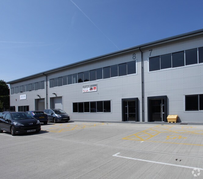 109 Chertsey Rd, Byfleet en alquiler - Foto del edificio - Imagen 3 de 5