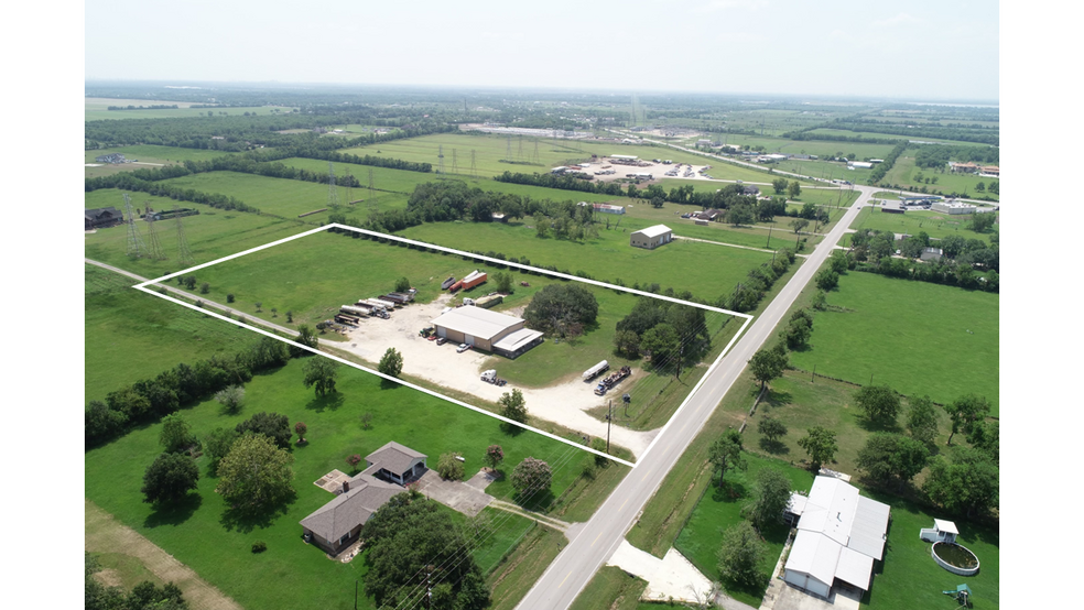 13500 Bohemian Hall Rd, Crosby, TX en venta - Foto del edificio - Imagen 2 de 3