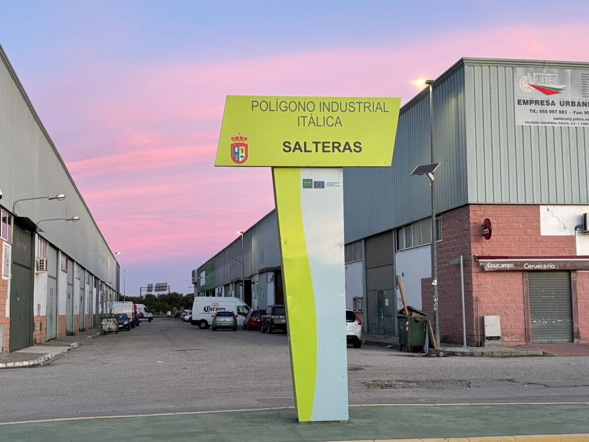Nave en Salteras en venta Foto del edificio- Imagen 1 de 19
