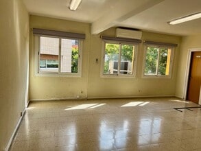 Oficina en Sabadell, Barcelona en alquiler Foto del interior- Imagen 2 de 11