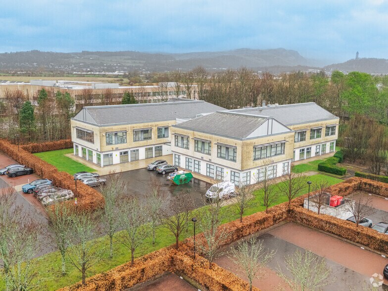 Greenwell Rd, Stirling en alquiler - Foto principal - Imagen 1 de 2