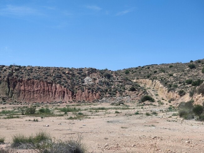 Más detalles de Novelda, 39 Y 46, Alicante - Terreno en venta