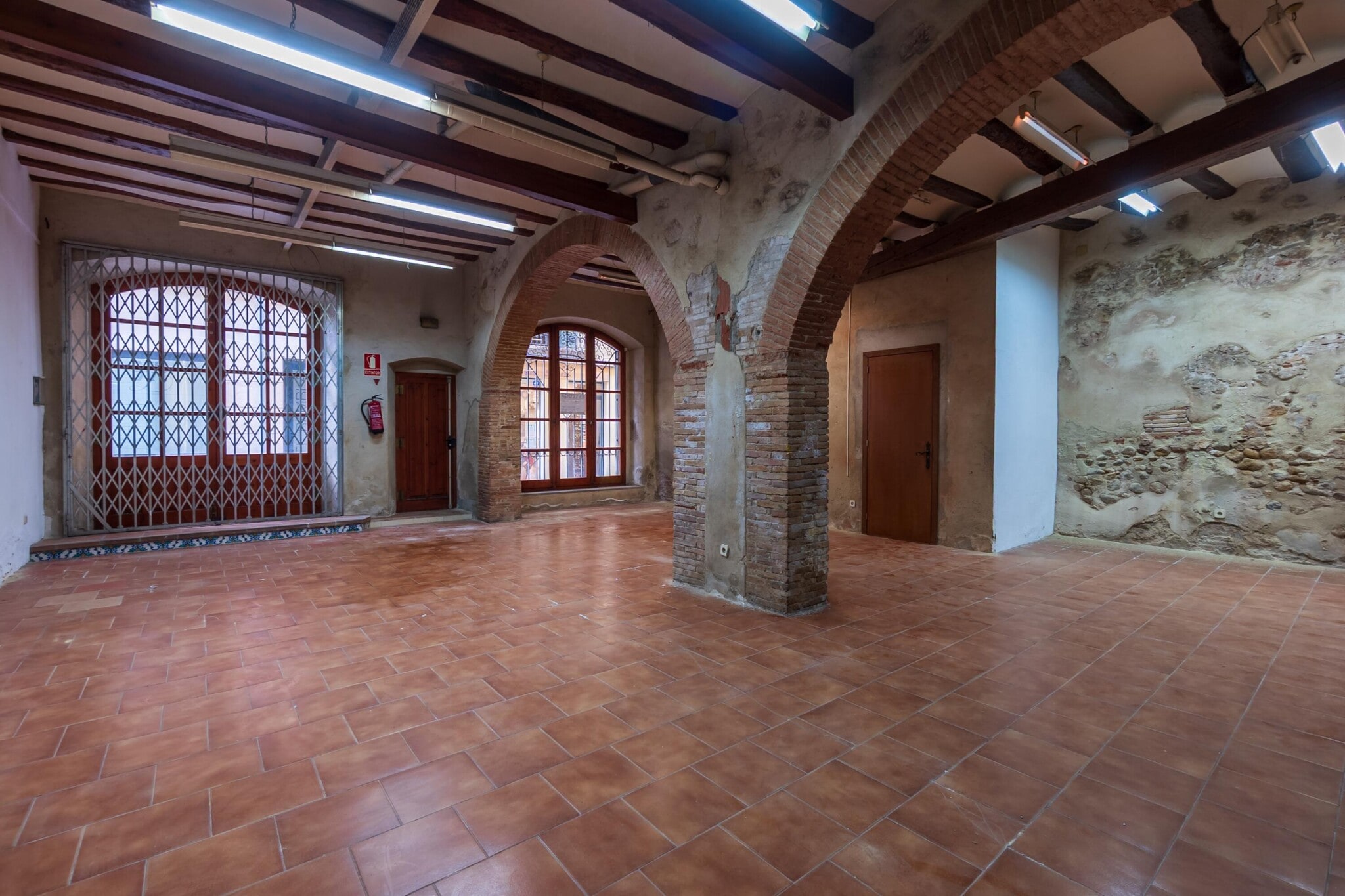 Edificio residencial en Figueres, Gerona en venta Foto principal- Imagen 1 de 38