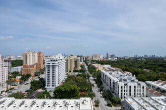 700 Biltmore Way, Coral Gables, FL - VISTA AÉREA  vista de mapa