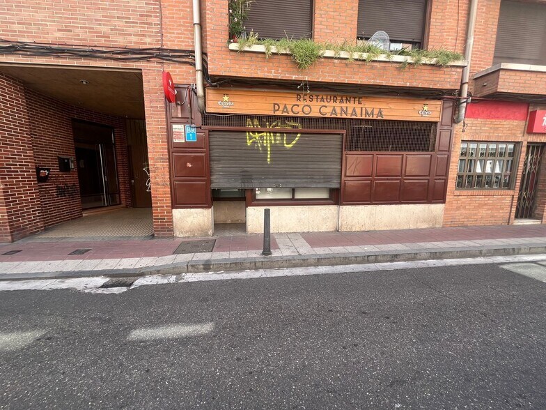 Calle de San José de Calasanz, 59, Valladolid, Valladolid en alquiler - Foto del edificio - Imagen 3 de 34