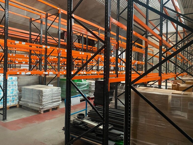 Nave en Leganés, Madrid en alquiler - Foto del interior - Imagen 2 de 9