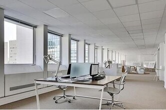 1 Place Des Saisons, Courbevoie en alquiler Foto del interior- Imagen 1 de 3