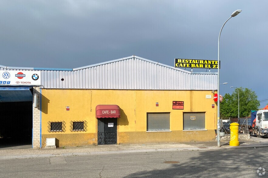 Local en Daganzo de Arriba, Madrid en venta - Foto del edificio - Imagen 3 de 9