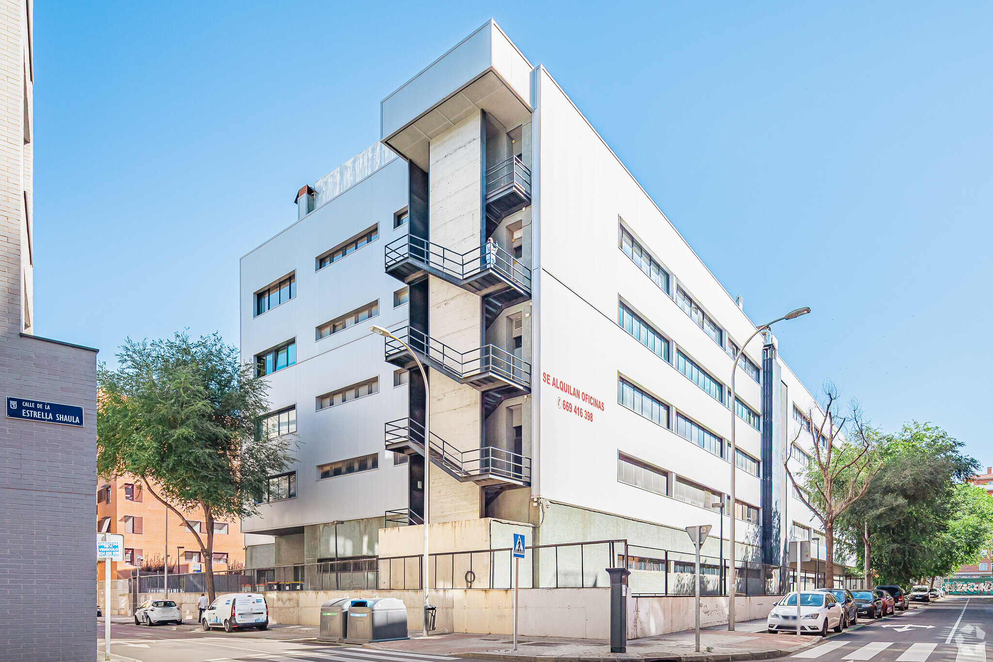 Oficina en Madrid, Madrid en alquiler Foto del edificio- Imagen 1 de 2