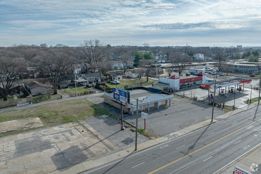 709 Dickerson Pike, Nashville, TN en alquiler - Foto del edificio - Imagen 3 de 4