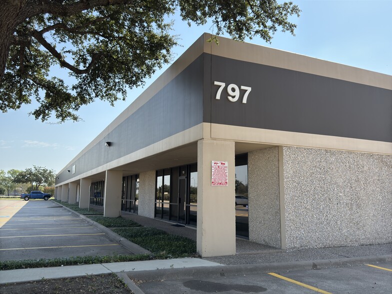 777 N Grove Rd, Richardson, TX en alquiler - Foto del edificio - Imagen 3 de 5