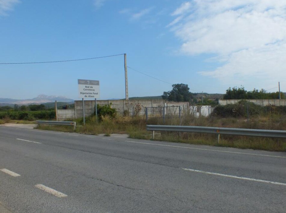 Terreno en OYÓN en venta Foto del edificio- Imagen 1 de 12