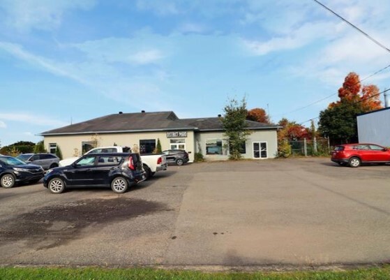 4825 Boul Guillaume Couture, Lévis, QC en venta - Foto principal - Imagen 1 de 1