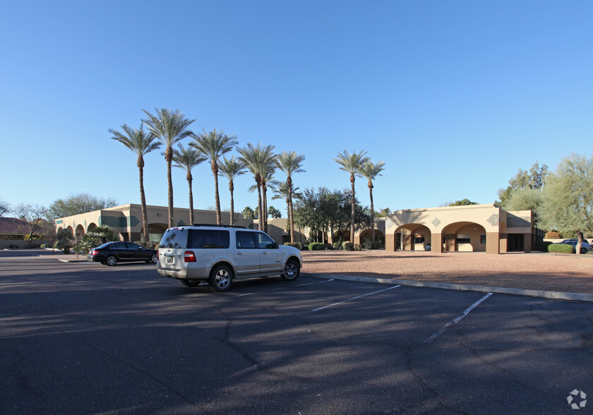 9020-9030 S McClintock Dr, Tempe, AZ en alquiler - Foto del edificio - Imagen 1 de 5