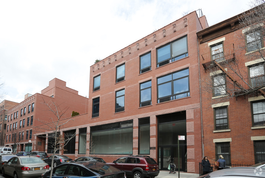 236-240 Atlantic Ave, Brooklyn, NY en venta - Foto del edificio - Imagen 2 de 9