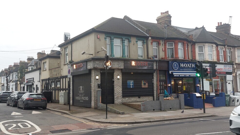 252 Barking Rd, London en venta - Foto del edificio - Imagen 1 de 1