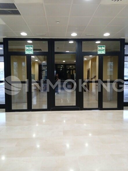 Oficina en Alcalá de Henares, Madrid en alquiler - Foto del interior - Imagen 2 de 5