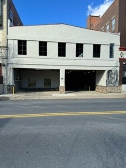 16 W Goepp St, Bethlehem, PA en alquiler - Foto principal - Imagen 1 de 10