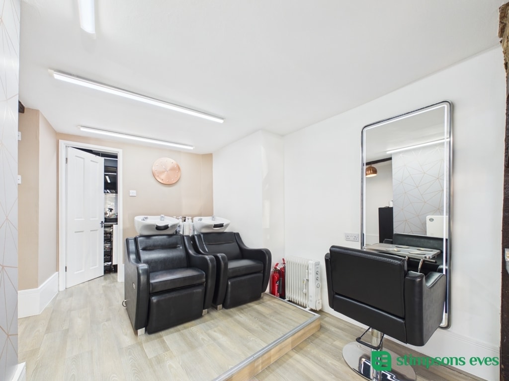 19 High St, Newport Pagnell en alquiler Foto del interior- Imagen 1 de 5