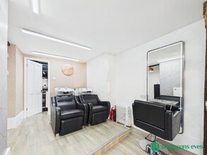 19 High St, Newport Pagnell en alquiler Foto del interior- Imagen 1 de 5