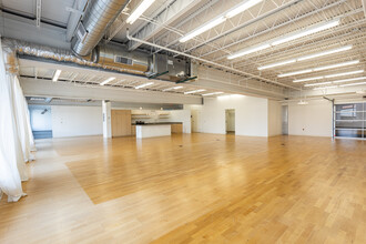 2112 Broadway St NE, Minneapolis, MN en alquiler Foto del interior- Imagen 2 de 5