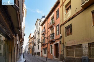Más detalles de Calle Lavadero Tablas, Granada - Edificio residencial en venta