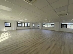 350 Avenue Jean-René Guillibert Gautier De La Lauzière, Aix-en-Provence en alquiler Foto del interior- Imagen 2 de 2