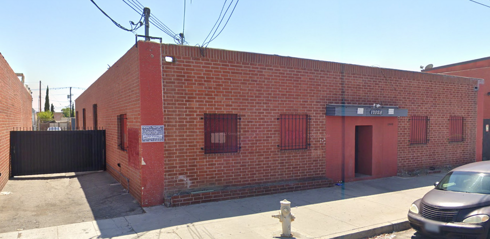 12028 Vose St, North Hollywood, CA en alquiler - Foto del edificio - Imagen 1 de 5