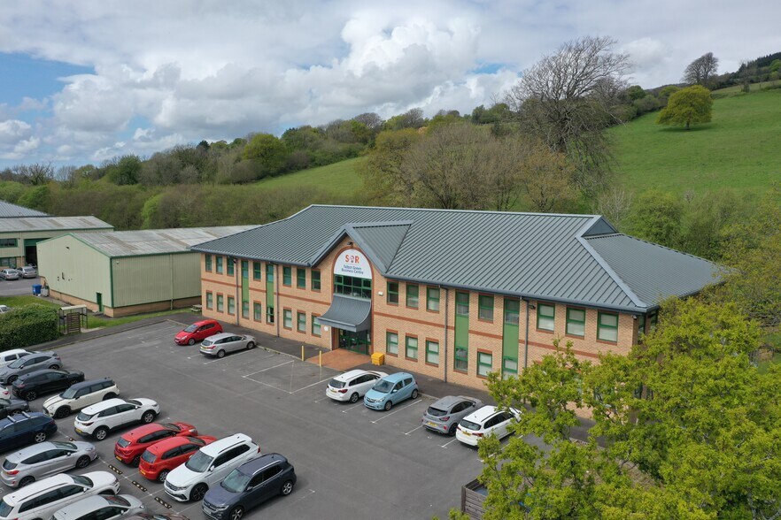 Heol Y Twyn, Pontyclun en alquiler - Foto del edificio - Imagen 2 de 7