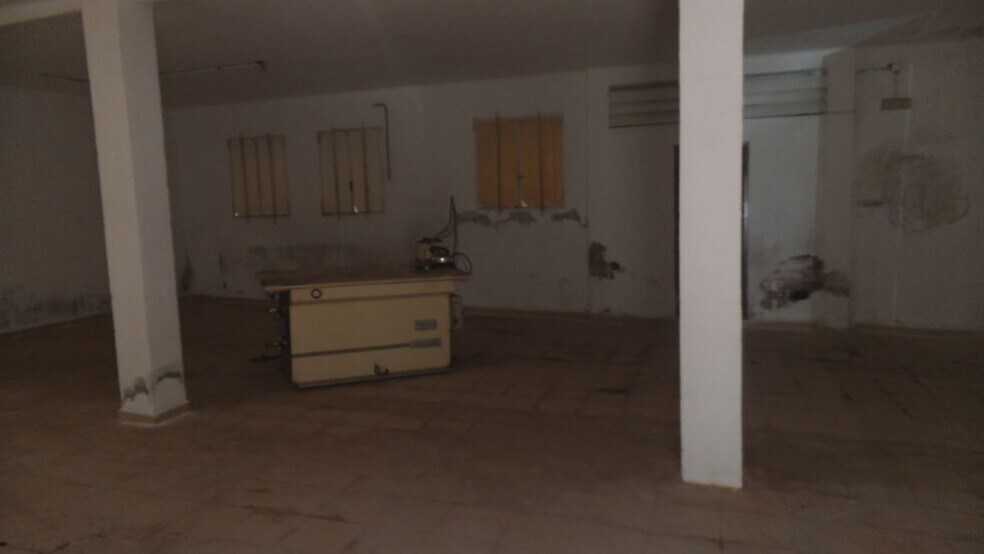 Local en Cáceres en venta - Foto del edificio - Imagen 2 de 10