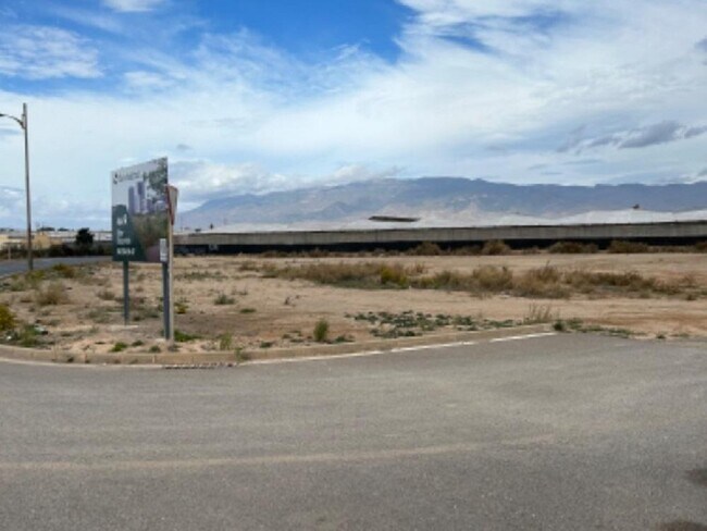 Más detalles de Calle Flota de Oro, 2, Roquetas de Mar - Terreno en venta
