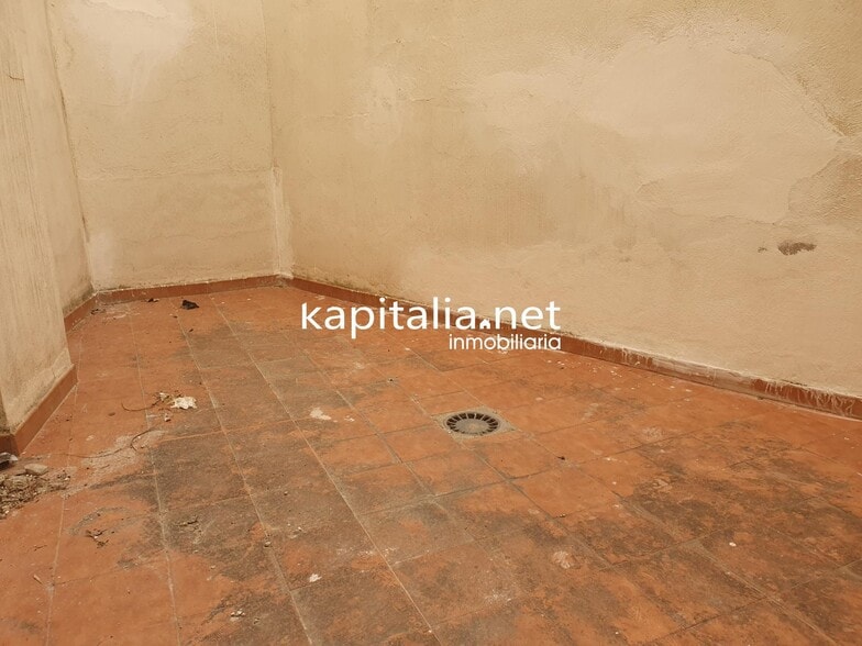 Local en Ontinyent, Valencia en venta - Foto del edificio - Imagen 3 de 4