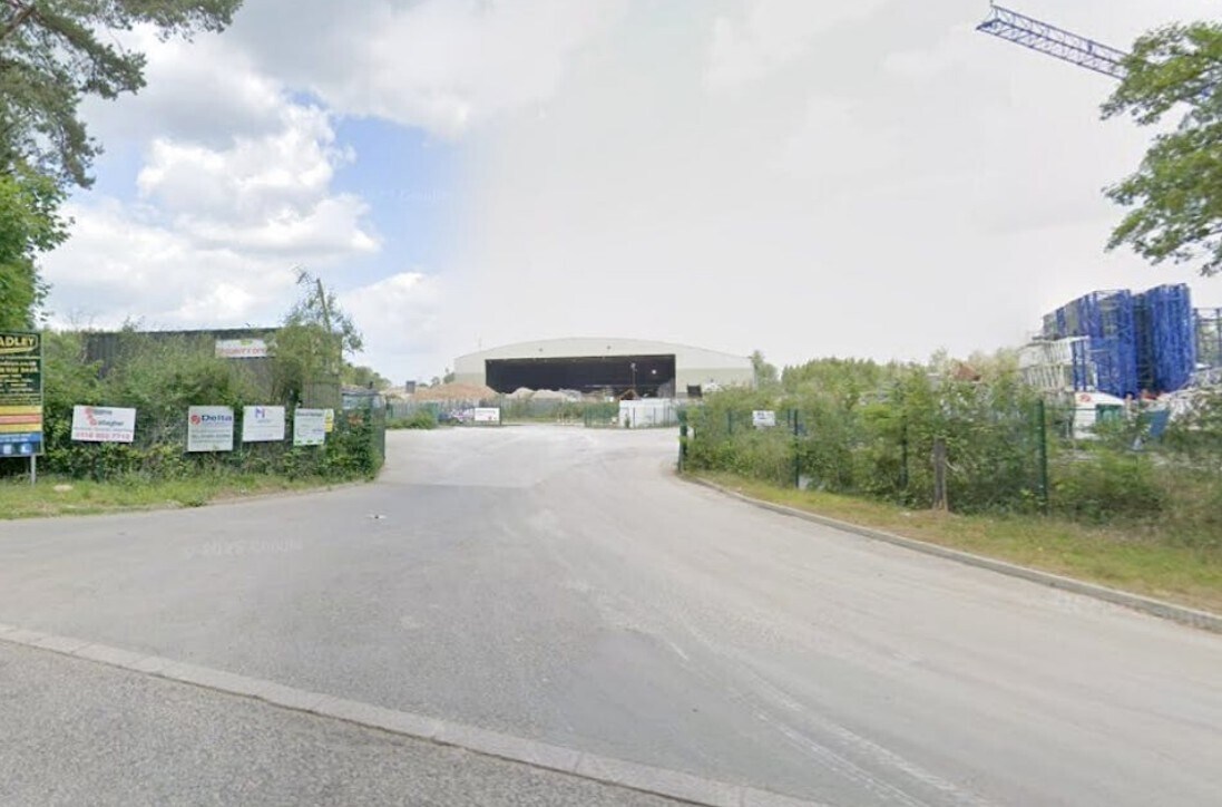 Deans Copse Road, Theale en alquiler Foto principal- Imagen 1 de 3