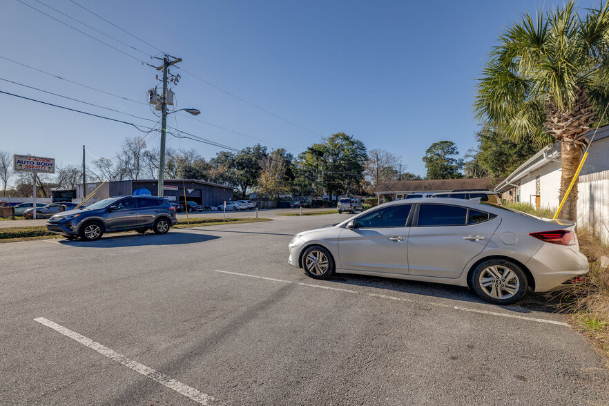 5617 Dorchester Rd, North Charleston, SC en alquiler - Foto del edificio - Imagen 3 de 29