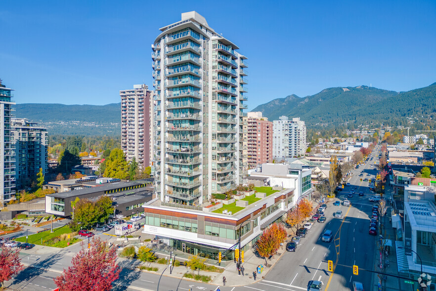 1301-1333 Lonsdale Ave, North Vancouver, BC en alquiler - Foto del edificio - Imagen 3 de 6