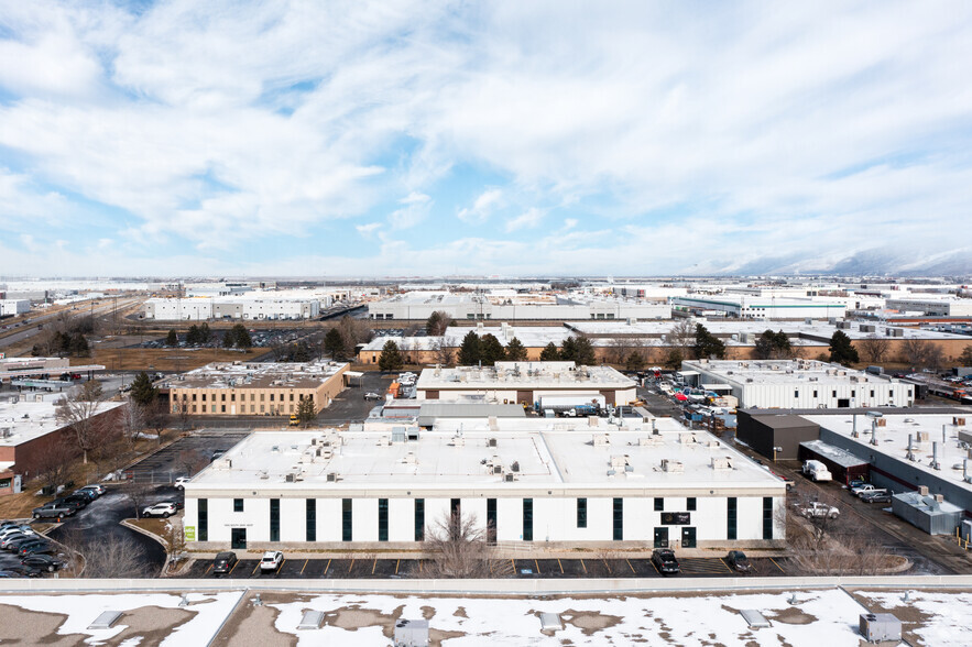 1890 S 3850 W, Salt Lake City, UT en alquiler - Vista aérea - Imagen 3 de 14