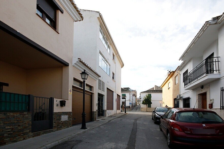 Local en Las Gabias en venta - Foto del edificio - Imagen 3 de 11