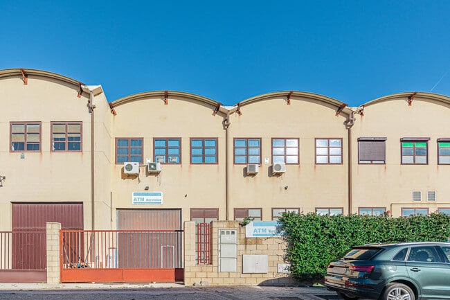 Más detalles de Calle Meridiano, 40, Torrejón de Ardoz - Nave en venta