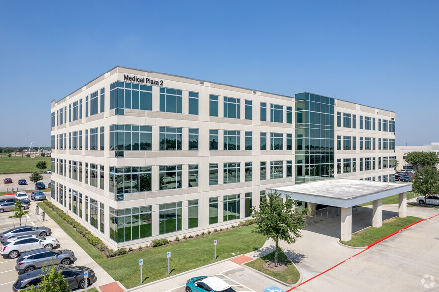 10907 Memorial Hermann Dr, Pearland, TX en alquiler - Foto del edificio - Imagen 3 de 9