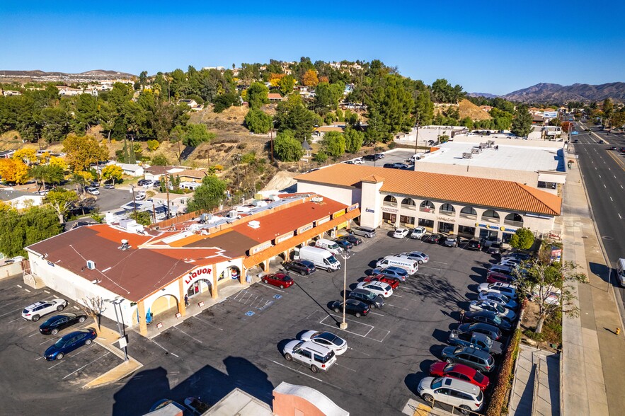 18909-18941 Soledad Canyon Rd, Canyon Country, CA en alquiler - Foto del edificio - Imagen 3 de 9