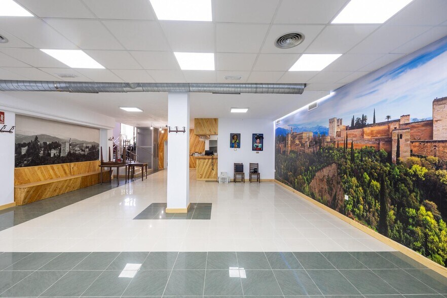 Avenida Santa María de la Alhambra, Granada, Granada en venta - Foto del interior - Imagen 2 de 34