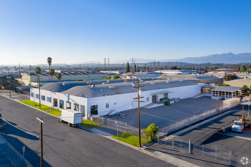 6465 Corvette St, Commerce, CA en alquiler - Foto del edificio - Imagen 2 de 3