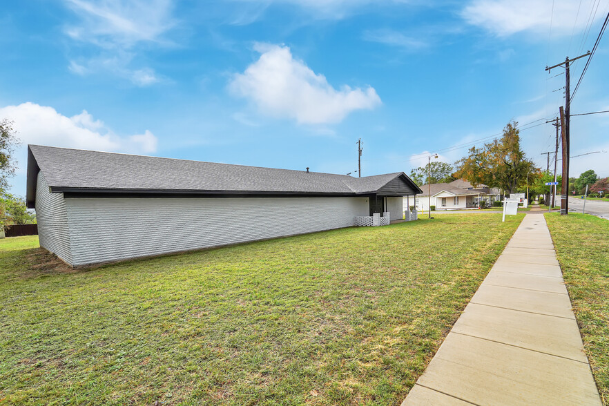 210 W Palestine St, Hutchins, TX en venta - Foto del edificio - Imagen 3 de 22