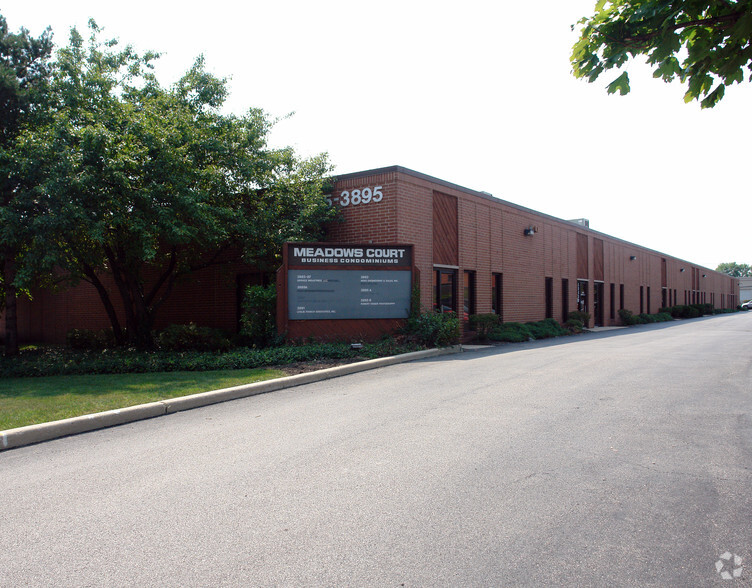 3885 Industrial Ave, Rolling Meadows, IL en venta - Foto del edificio - Imagen 1 de 13