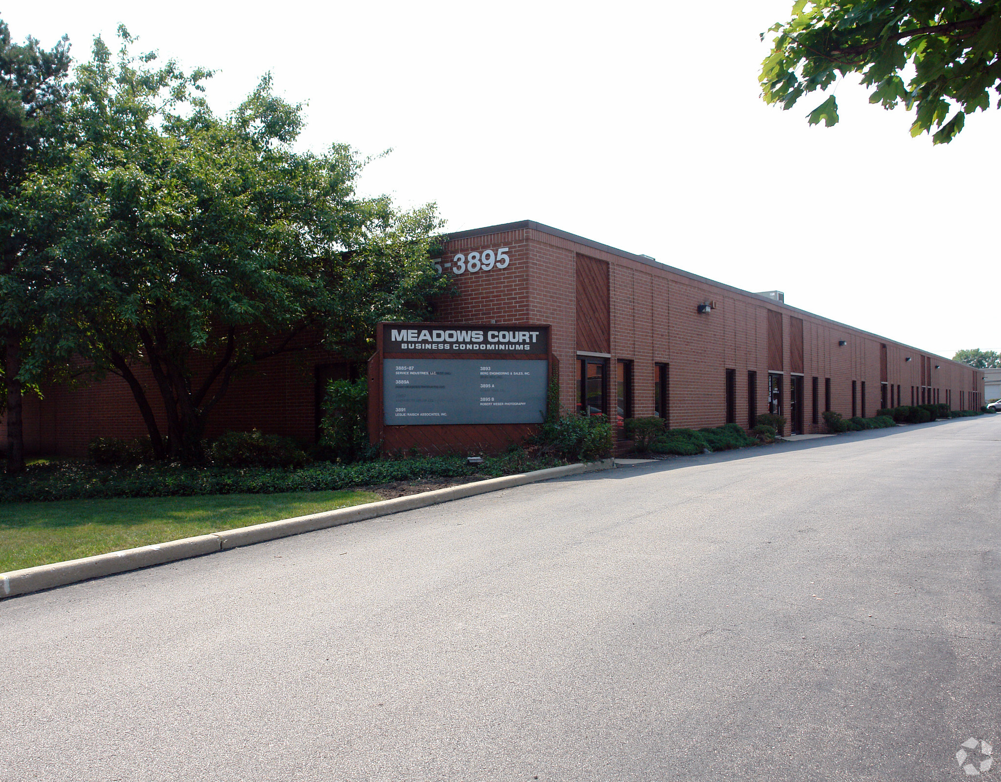 3885 Industrial Ave, Rolling Meadows, IL en venta Foto del edificio- Imagen 1 de 14