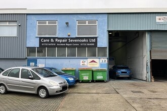 Fircroft Way, Edenbridge en alquiler Foto del edificio- Imagen 1 de 4