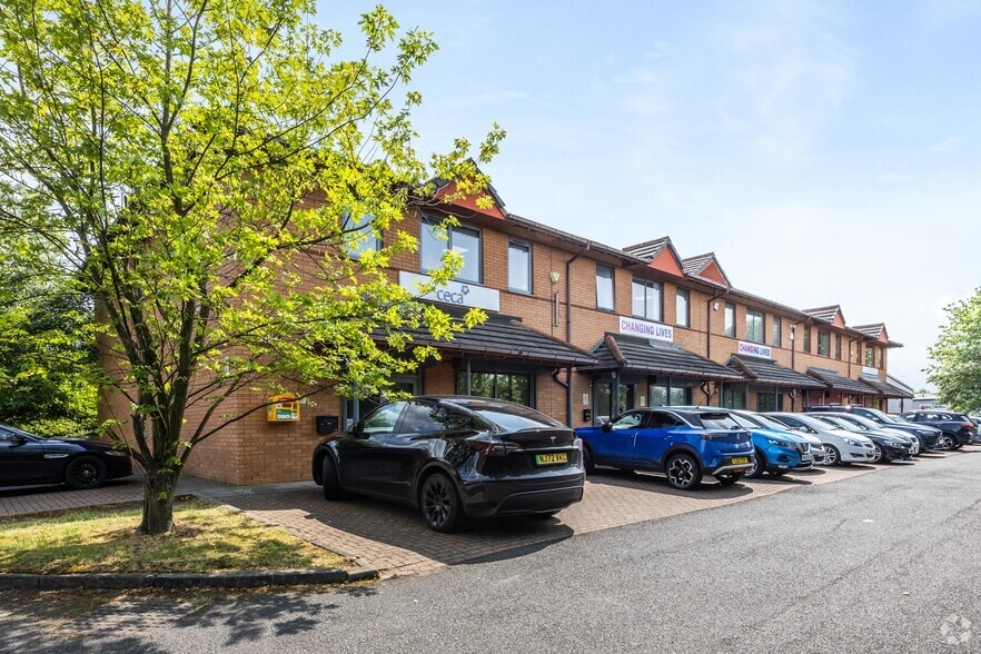 Eleventh Ave N, Gateshead en venta - Foto del edificio - Imagen 2 de 2