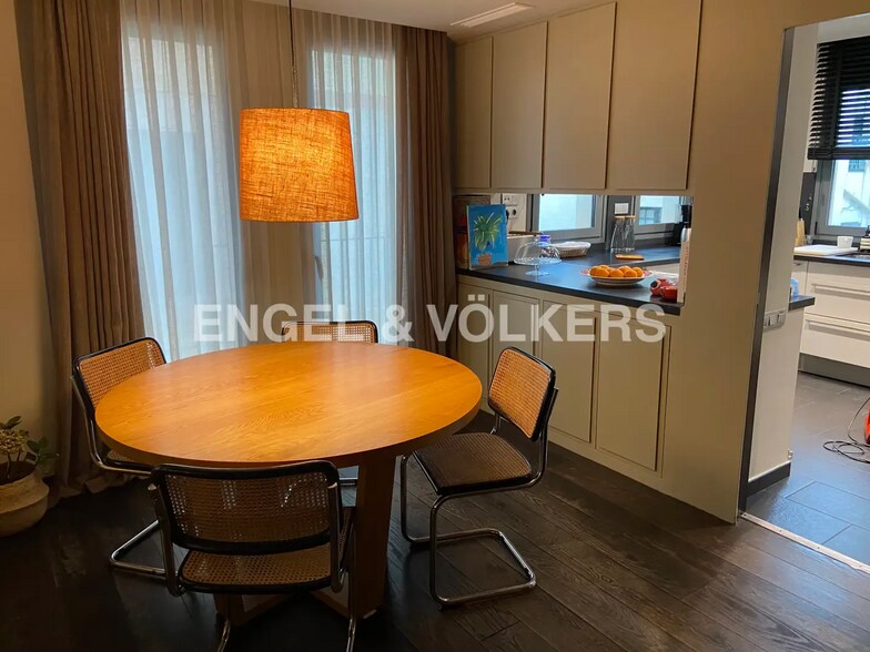 Edificio residencial en Barcelona, Barcelona en venta - Foto del interior - Imagen 2 de 7